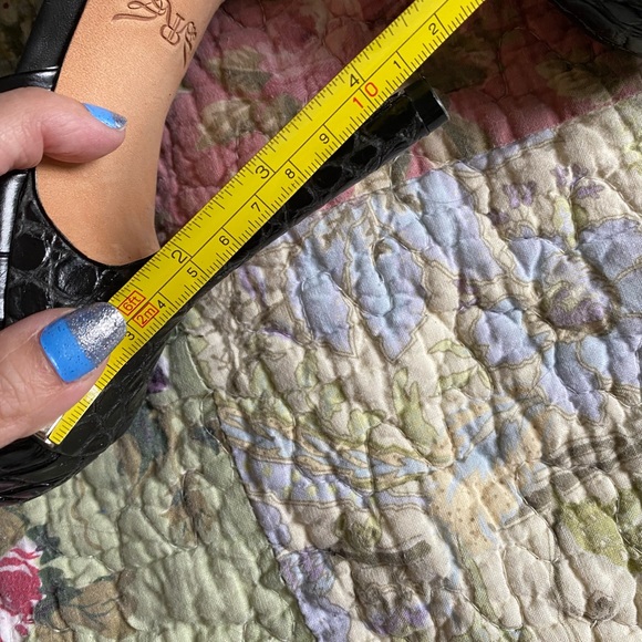 Rachel Roy textured heels - Picture 7 of 8